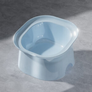 Square Splash-Proof Ceramic Pet Bowl with Elevated Neck Protection Design