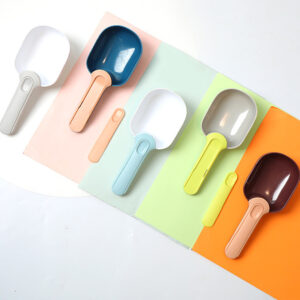 Heavy Duty Pet Food Scoop with Clip | Colorful Cat & Dog Feeding Spoon